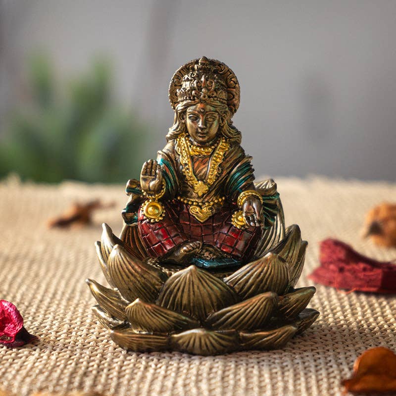 Lakshmi Hindu Goddess on Lotus